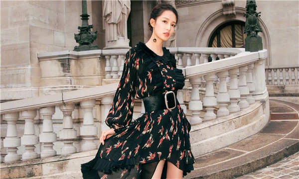 郊区标题：包生男孩机构：助你成功代怀生子，实现家庭梦想